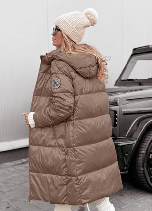 Пальто куртка женское теплое зимнее на зиму базовое с капюшоном утепленное черное белое коричневое зеленое хаки пуховик батал длинное стеганое лаковое8 фото