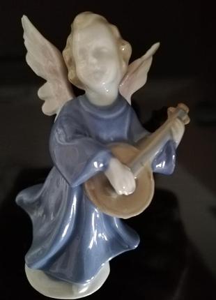 Статуэтка фарфоровая "ангел" германия