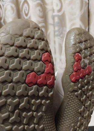 Качественные брендовые кожаные ботинки vivibarefoot waterproof7 фото