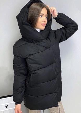 Куртка пальто жіноча довга коротка осіння зимова демісезонна на осінь зиму тепла чорна бежева коричнева з капюшоном стьобана базова батал