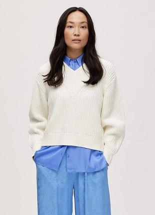 Вязаный джемпер в розовом цвете от selected