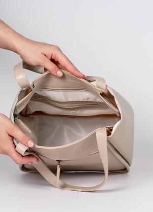 Женская сумка бежевая сумка бежевый шоппер бежевый шоппер классическая базовая сумка на каждый день3 фото