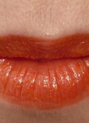 Моделирующая помада lancome labsolu rouge lipstick spf 12 - 153 rouge zenith золотой мандарин3 фото
