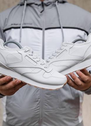 Мужские зимние кроссовки reebok classic