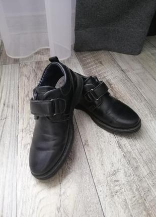 Наші туфлі хлопчику kimbo 29 в прекрасному стані