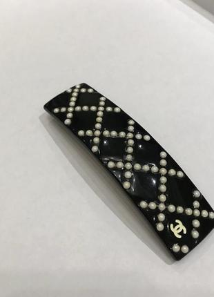 Заколка chanel