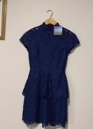 Эффектное синее кружевное платье с бирками5 фото