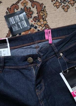Фирменные английские женские хлопковые стрейчевые джинсы new look,новые с бирками,размер 16анг.4 фото