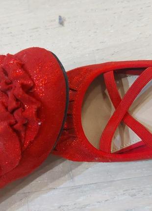 Туфельки красно-бордового цвета7 фото