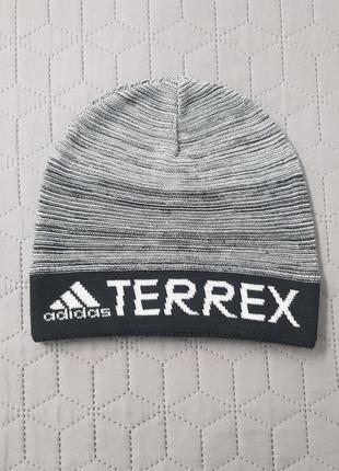 Шапка adidas terrex