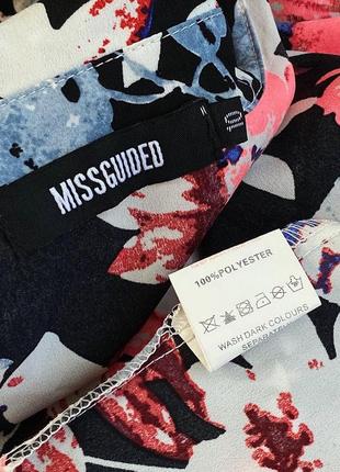 Укорочена квіткова блуза missguided9 фото