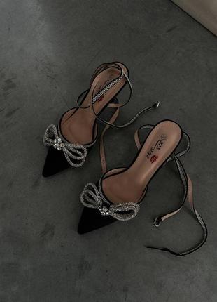 Туфлі жіночі чорні7 фото