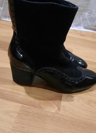 Кожаные сапоги
