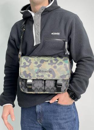 Мужская сумка coach khaki &amp; black league hybrid messenger bag in charcoal multi хаки камо борсетка