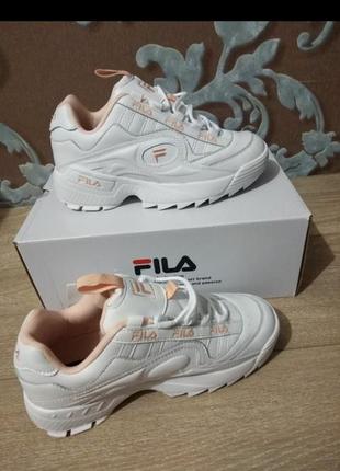 Жіночі кросівки fila оригінал1 фото