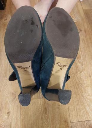 Чоботи, сапожки, ботильйони