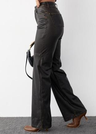 Жіночі шкіряні штани у вінтажному стилі5 фото
