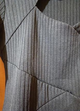 Гольфик с вырезом3 фото