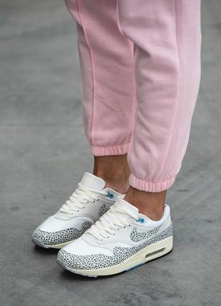 Женские кроссовки nike air max 1 safari