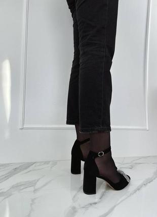 Туфлі замшеві круті жіночі святкові чорні8 фото