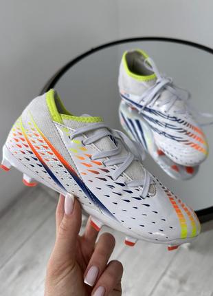 Мощные агрессивные бутсы adidas predator edge