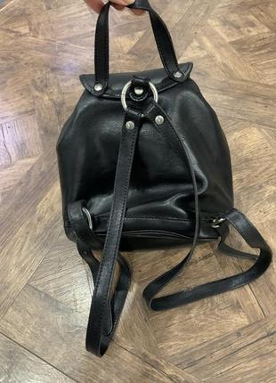Чорний шкіряний рюкзак, італія3 фото