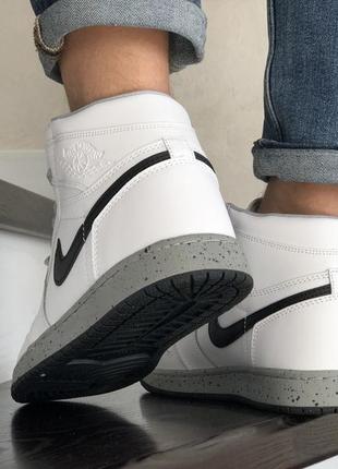 Мужские кроссовки nike air jordan 1,  белые только 44 и 45 размер (10255)2 фото