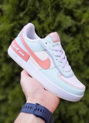 Жіночі кросівки  nike air force 1 shadow  білі з бірюзою і пудрою3 фото