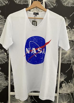 Яркая мужская летняя футболка с принтом nasa