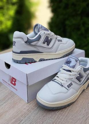 Чоловічі, кросівки new balance 550  білі з сірим шкіра4 фото