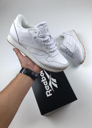 Чоловічі кросівки reebok classic білі