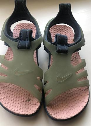 Сандали nike