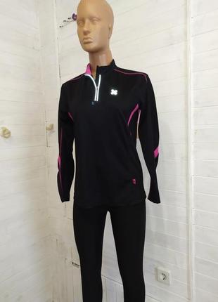 Дихаюча спортивна кофта,беговка є світловідбивачі s\m