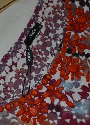 Легкое платье m&co  с коралловым декором6 фото