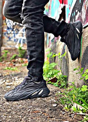 Кроссовки adidas yeezy 700 10