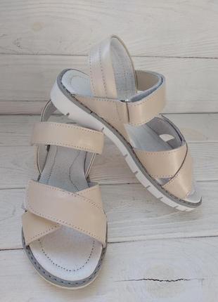 Шкіряні відкриті босоніжки з супінатором р.31