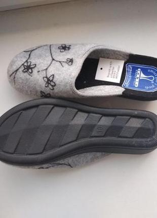 Тапочки домашні2 фото