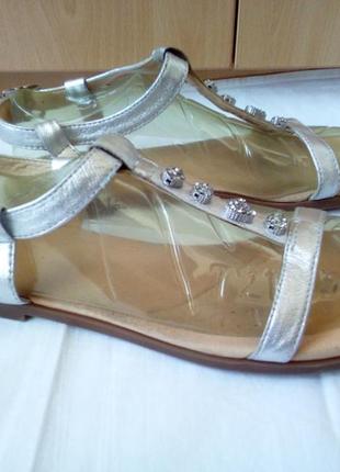 Босоножки clarks