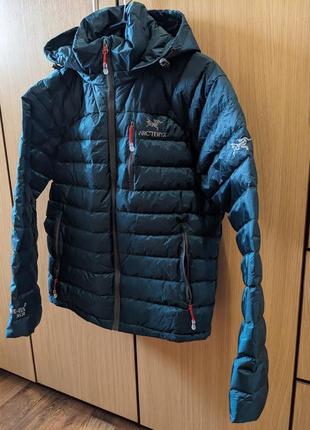 Пуховик arcteryx с gore- tex