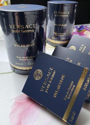 Versace pour femme dylan blue edp парфум 30 spray (оригінал)3 фото