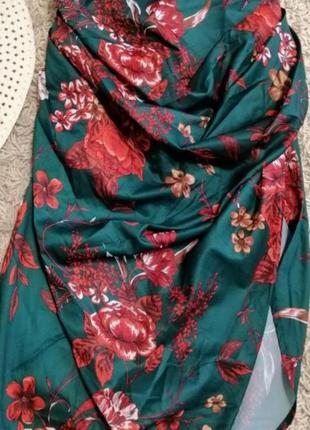 Сатиновая юбка миди с разрезом в цветочный принт в стиле бохо7 фото