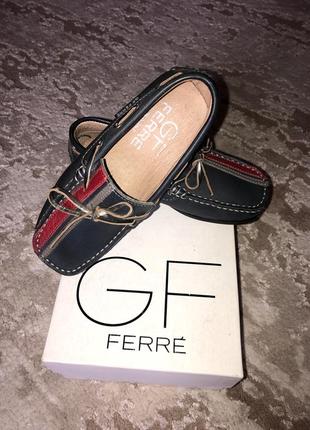 Нові брендові туфлі мокасини gf ferre.італія