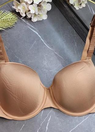 Бюстгалтер амеріканського бренду на тонкому паралоні