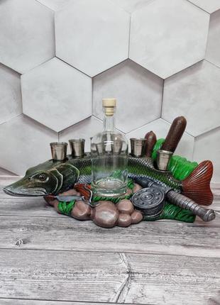 Декоративна підставка "щука"