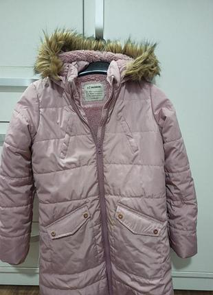 Тепла куртка ніжно рожевого кольору фірми lc waikiki