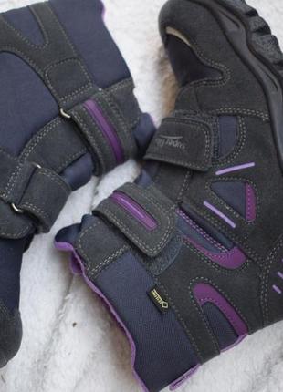 Зимові мембранні черевики напівчоботи термоботинки на липучках superfit goretex р. 374 фото