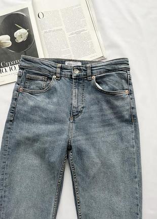 Укороченные эластичные джинсы zara8 фото