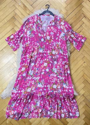 Платье в цветочный принт