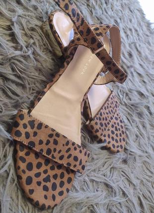 Босоножки сандалии леопард1 фото