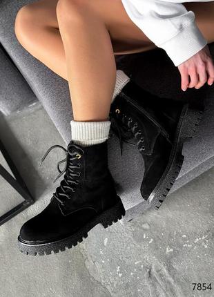Черные натуральные замшевые зимние ботинки на шнурках шнуровке толстой подошве зима замш10 фото